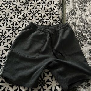 Men's Gray Shorts